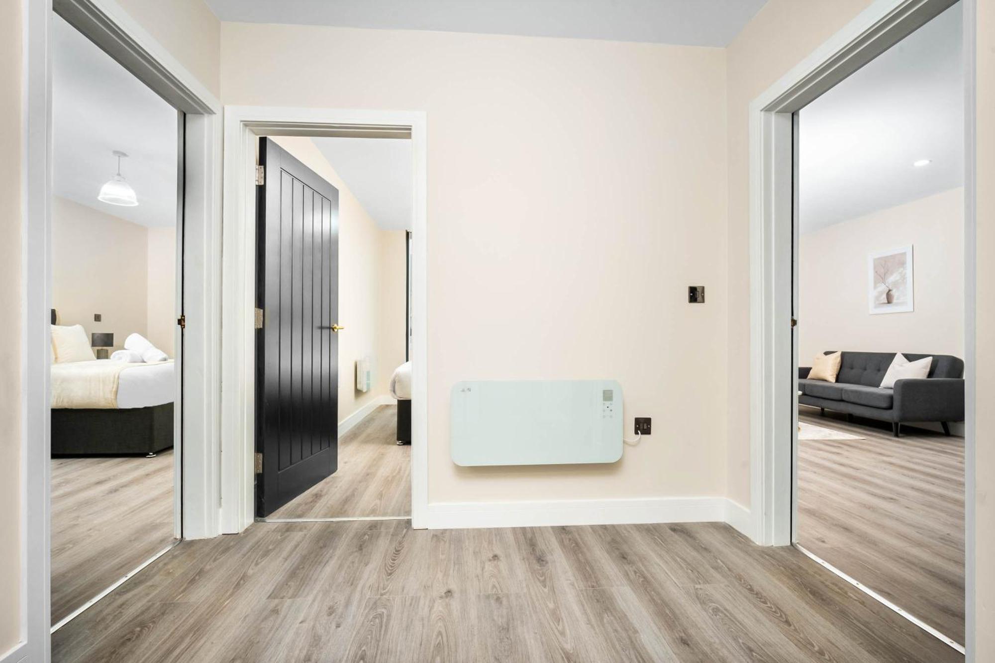 Brand New Luxury Apartment - 2 Bedroom - City Centre - Jq - Wifi - Netflix - 10Ah Бирмингам Екстериор снимка